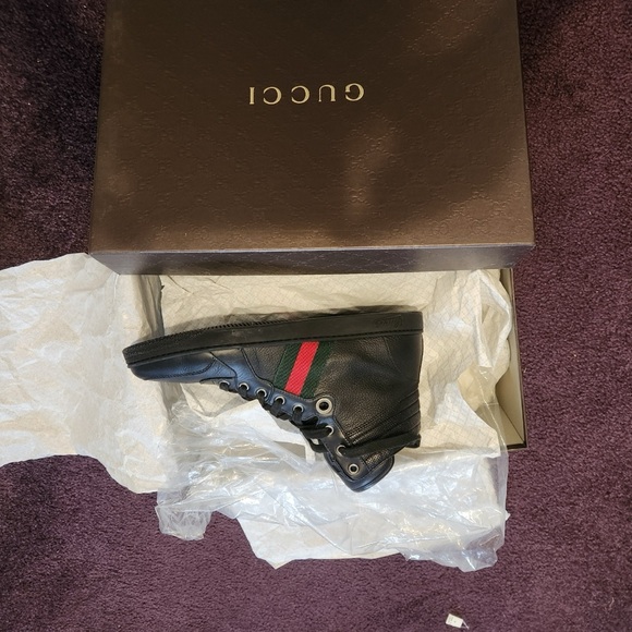 ￼Gucci men sneakers - size 8 - Picture 1 of 3